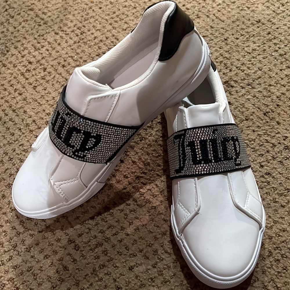 New Juicy Couture White Sneakers - Picture 3 of 8
